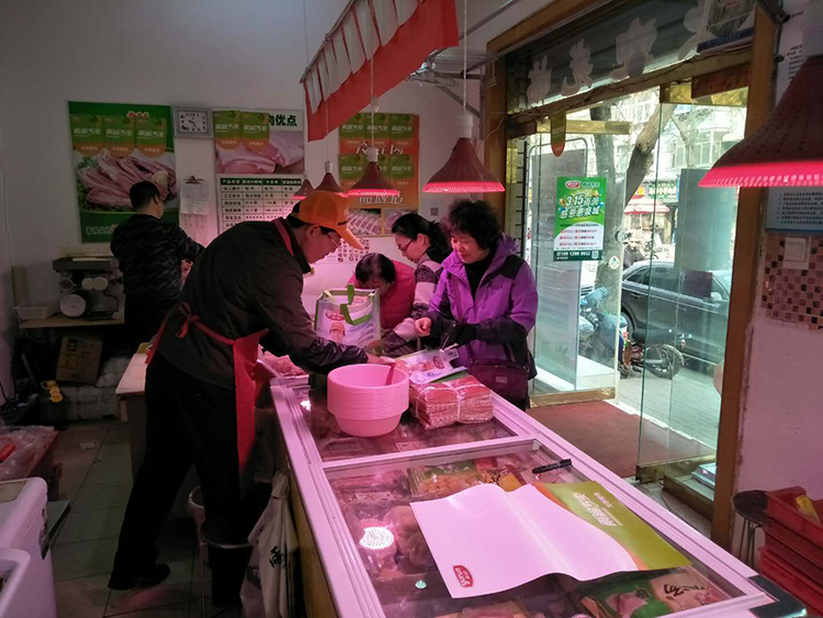 雨潤冷鮮肉加盟店面展示